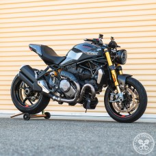 Motodemic LED and Round Halogen Headlight Conversion Kit for the Ducati Monster 1200, 821, and 797 (2017+) Motodemic LED and Round Halogen Headlight Conversion Kit for the Ducati Monster 1200, 821, and 797 (2017+)